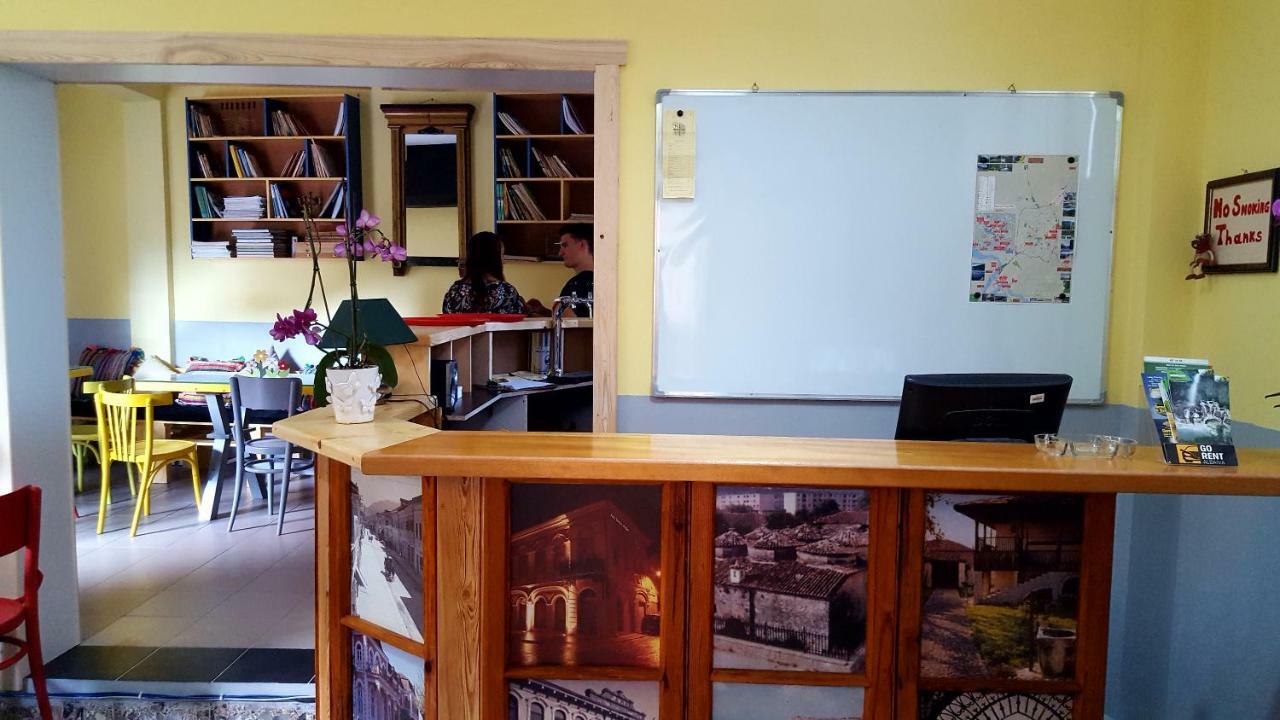 Home Hostel شكودر المظهر الخارجي الصورة