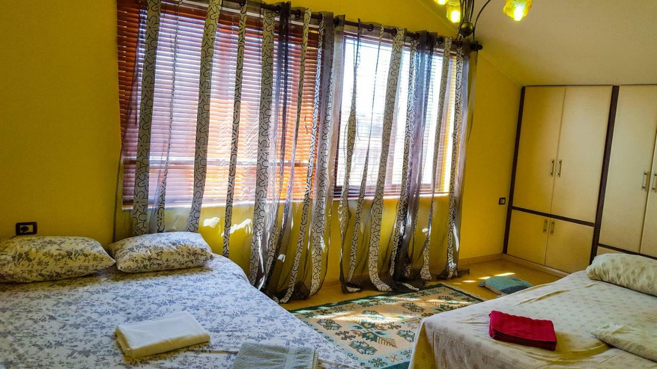 Home Hostel شكودر المظهر الخارجي الصورة